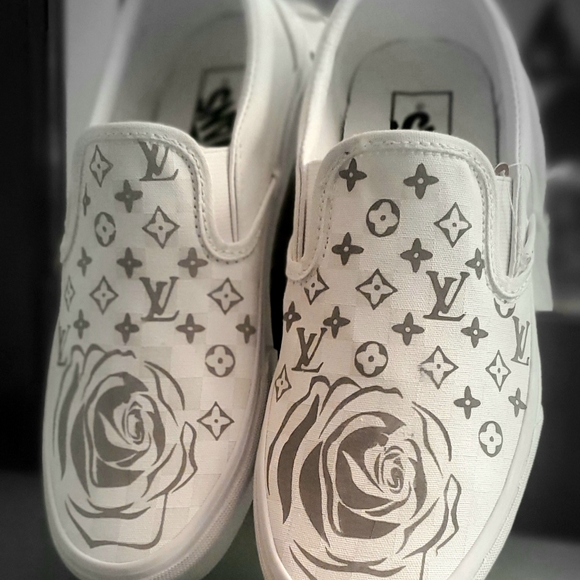 Vans Shoes - Slip on vans customs